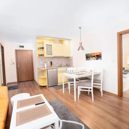 شقة Snow Legend With Terrace *